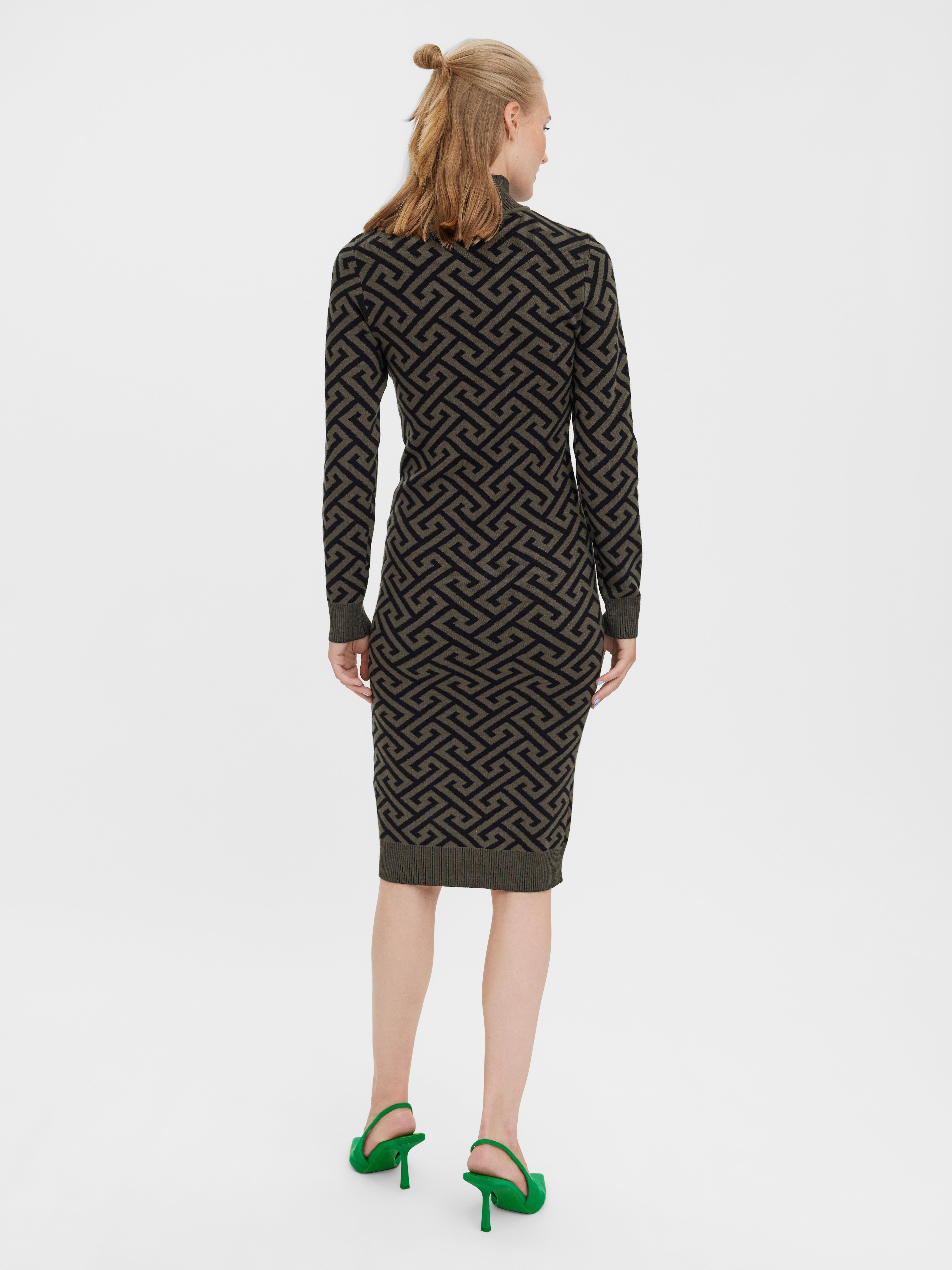 VMARIA Langes Kleid
