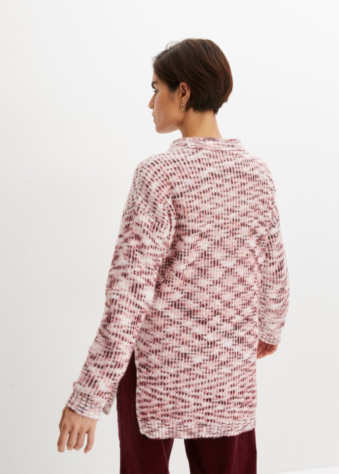 Pullover mit extra langen Seitenschlitzen