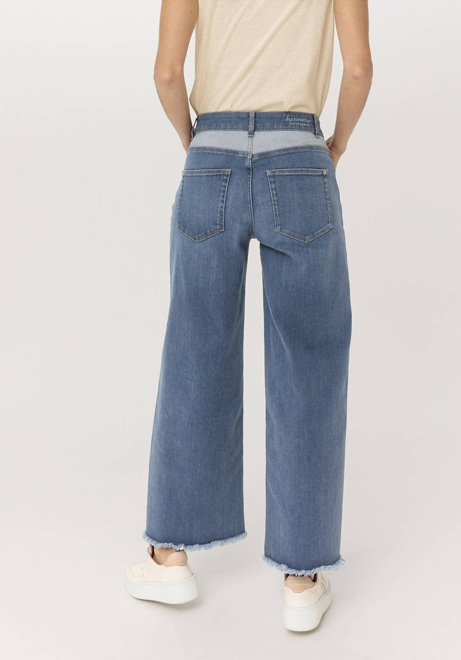 Jeans ALVA Mid Rise Wide Leg aus Bio-Denim
