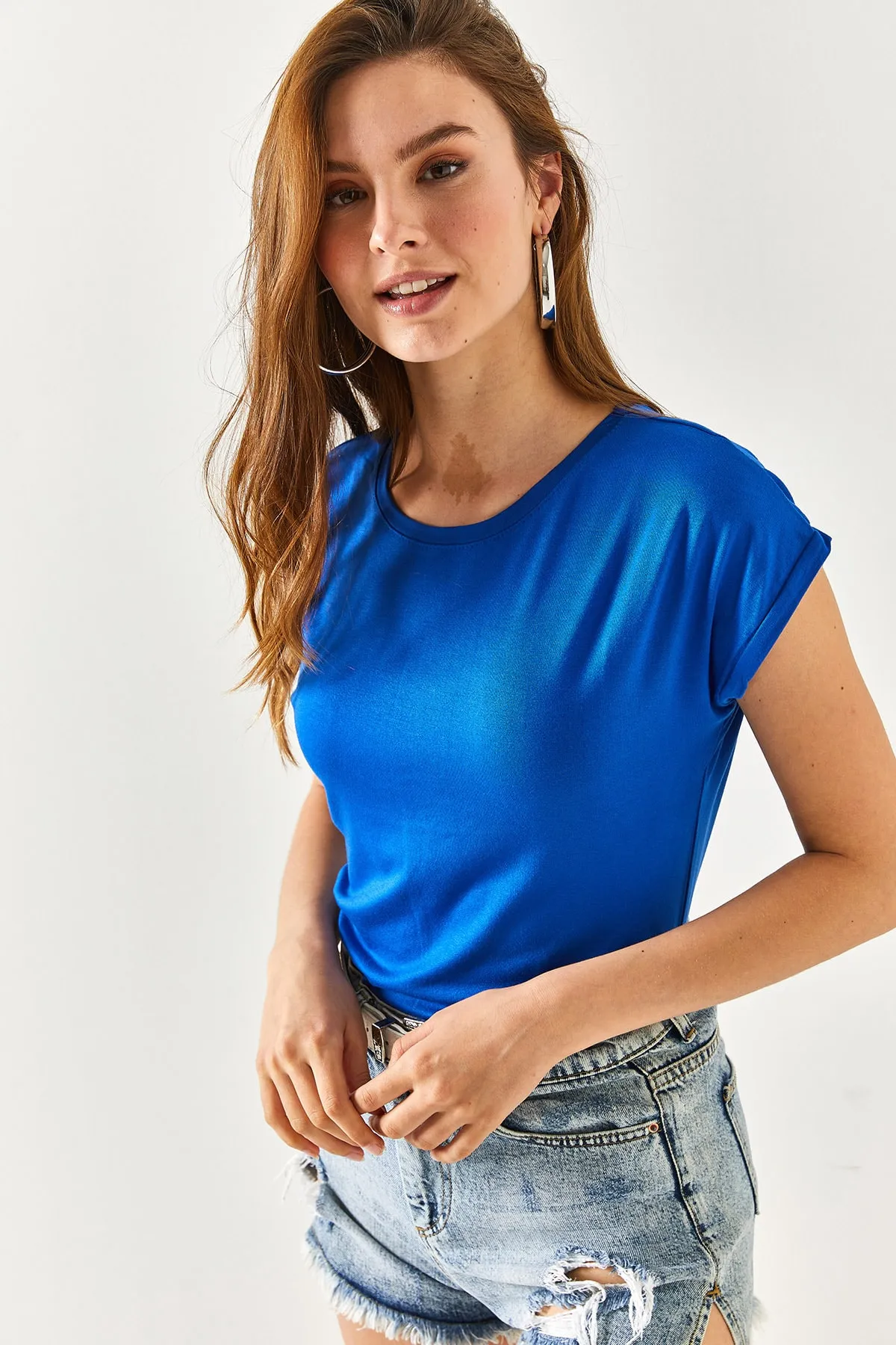 Olalook  Saks Blue Bat Gestrickte Viskosebluse für Damen BLZ-19001916