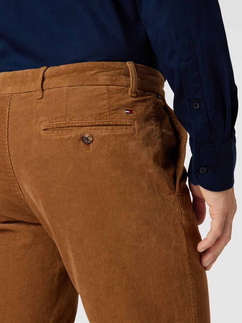 Cordhose mit Logo-Stitching Modell 'DENTON' in camel