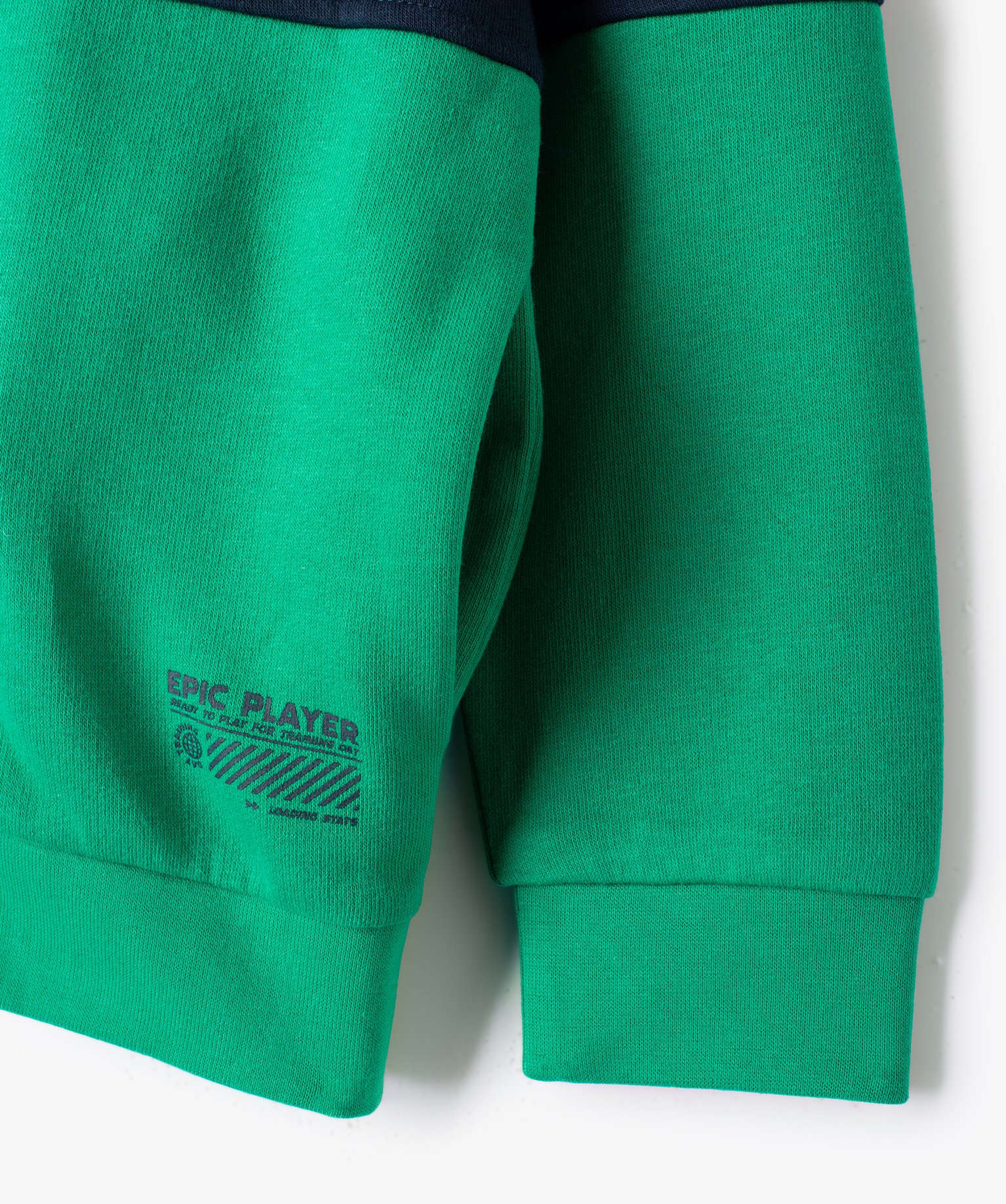 Sweat Garçon zippé à capuche, bandes colorées et motif e... vert | GEMO