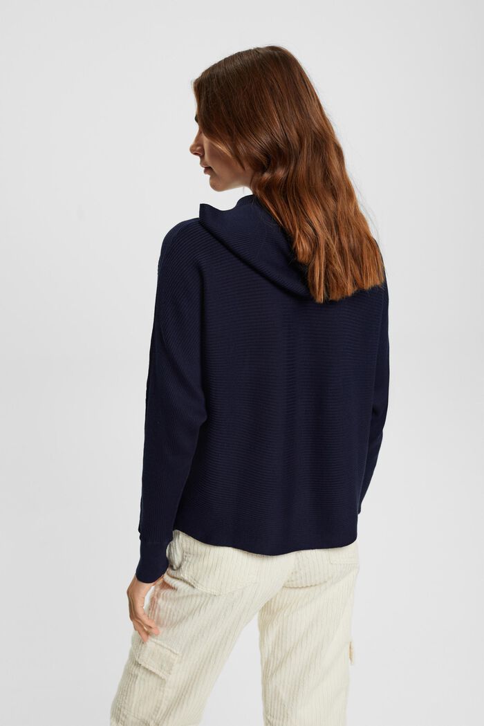Gerippter Hoodie aus recyceltem Material