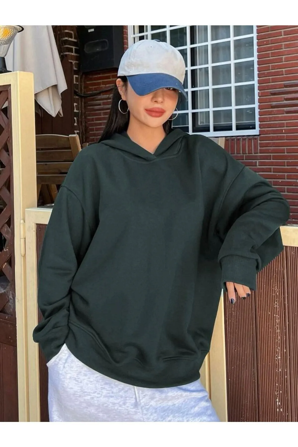 MOONBULL  Sweatshirt - Grün - Regular Fit