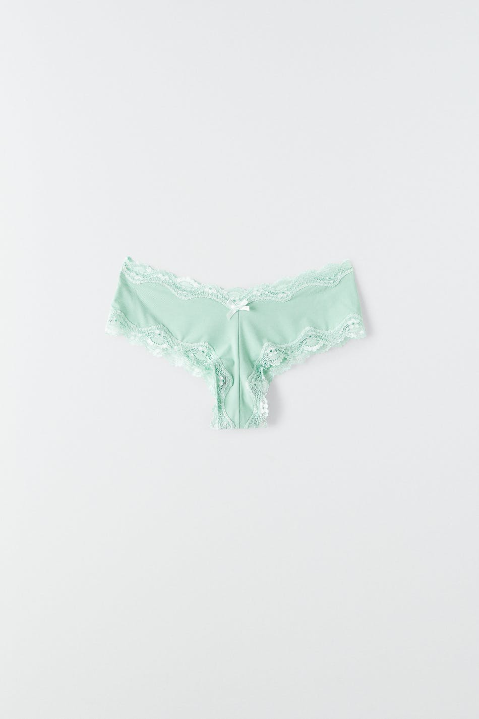 Micro lace brazilian