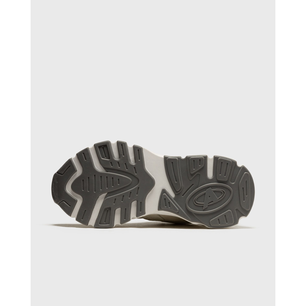 Axel Arigato Marathon R Trail Distressed F1205001 / braun