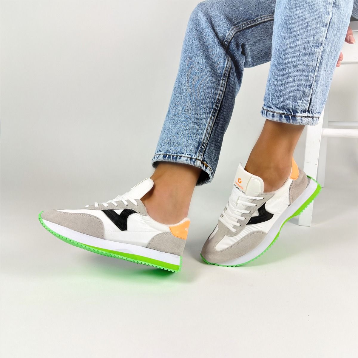 Victoria  1134102 COSMOS - Blanc Vert
