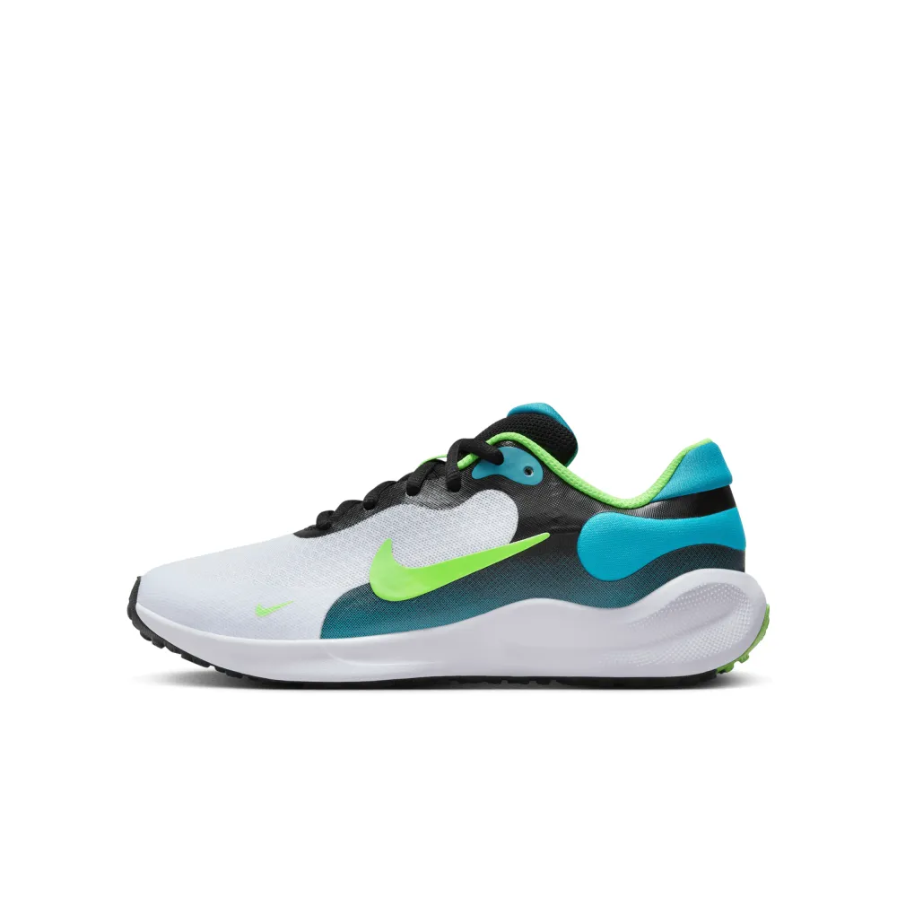 Nike Revolution 7 FB7689-005 / schwarz