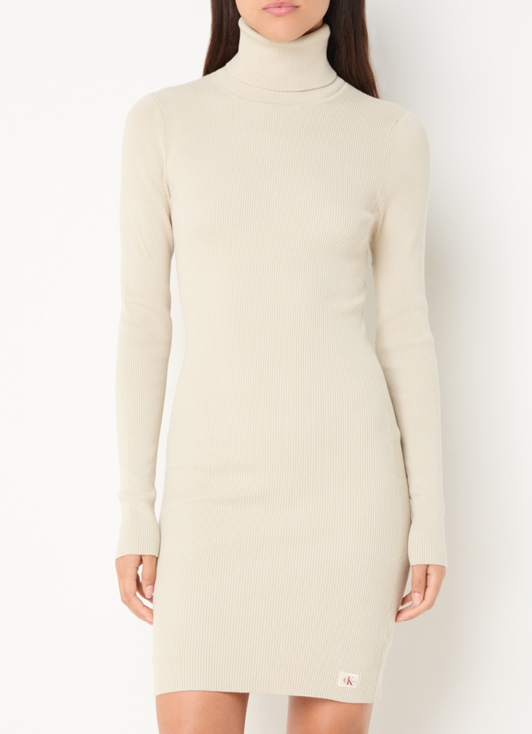 Abito corto a maglia a coste a collo alto di Calvin Klein