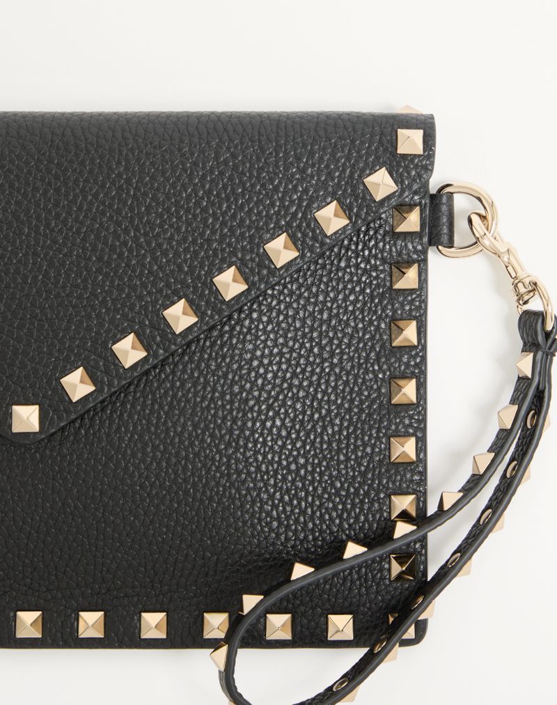 Bolsa Rockstud em couro de bezerro granada