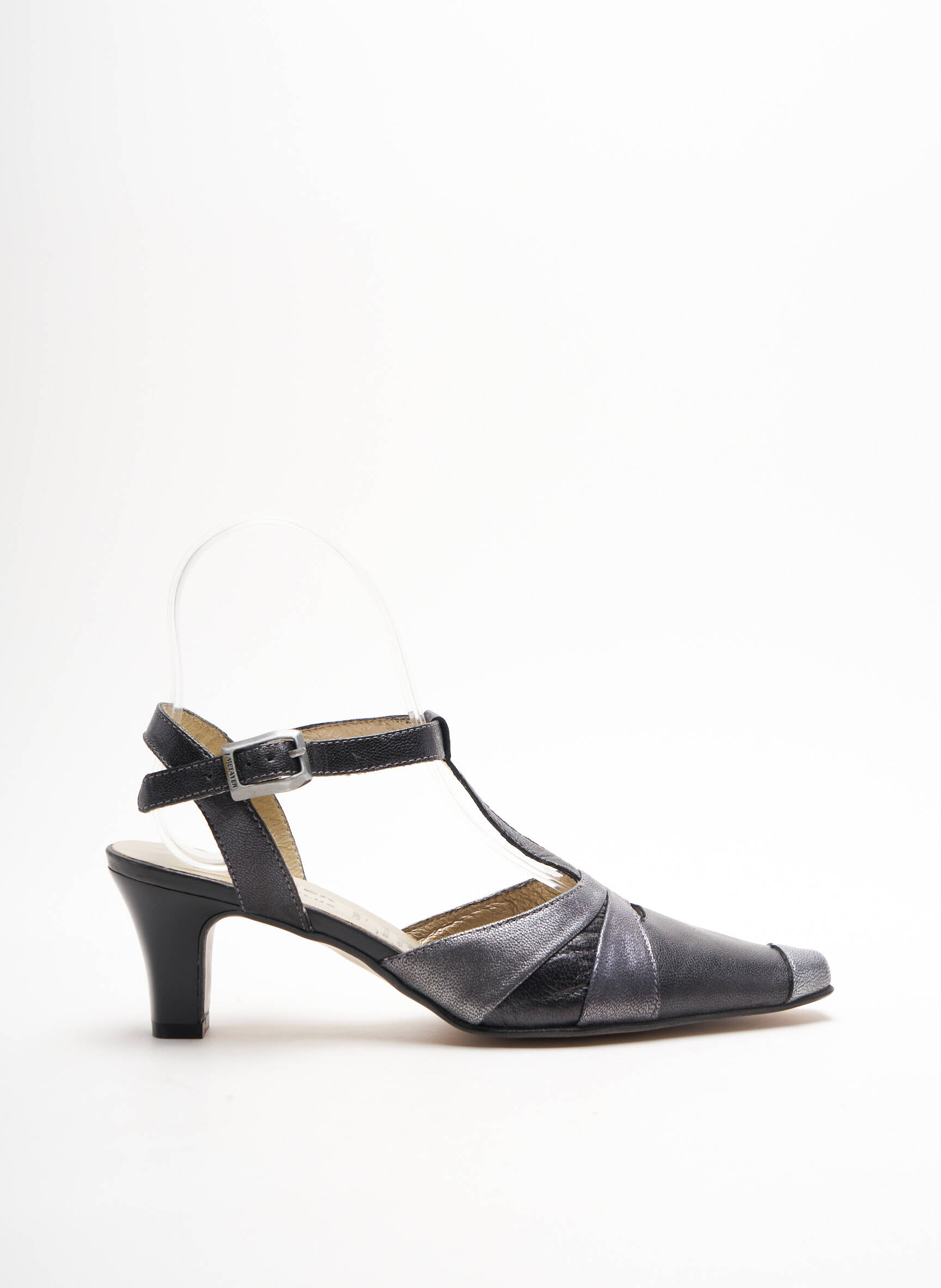 J Metayer Sandales Nu Pieds Femme couleur gris