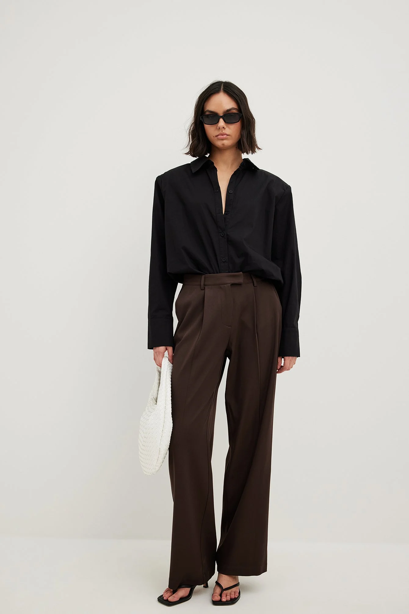 Anzughose mit mittlerer Taille und geradem Bein