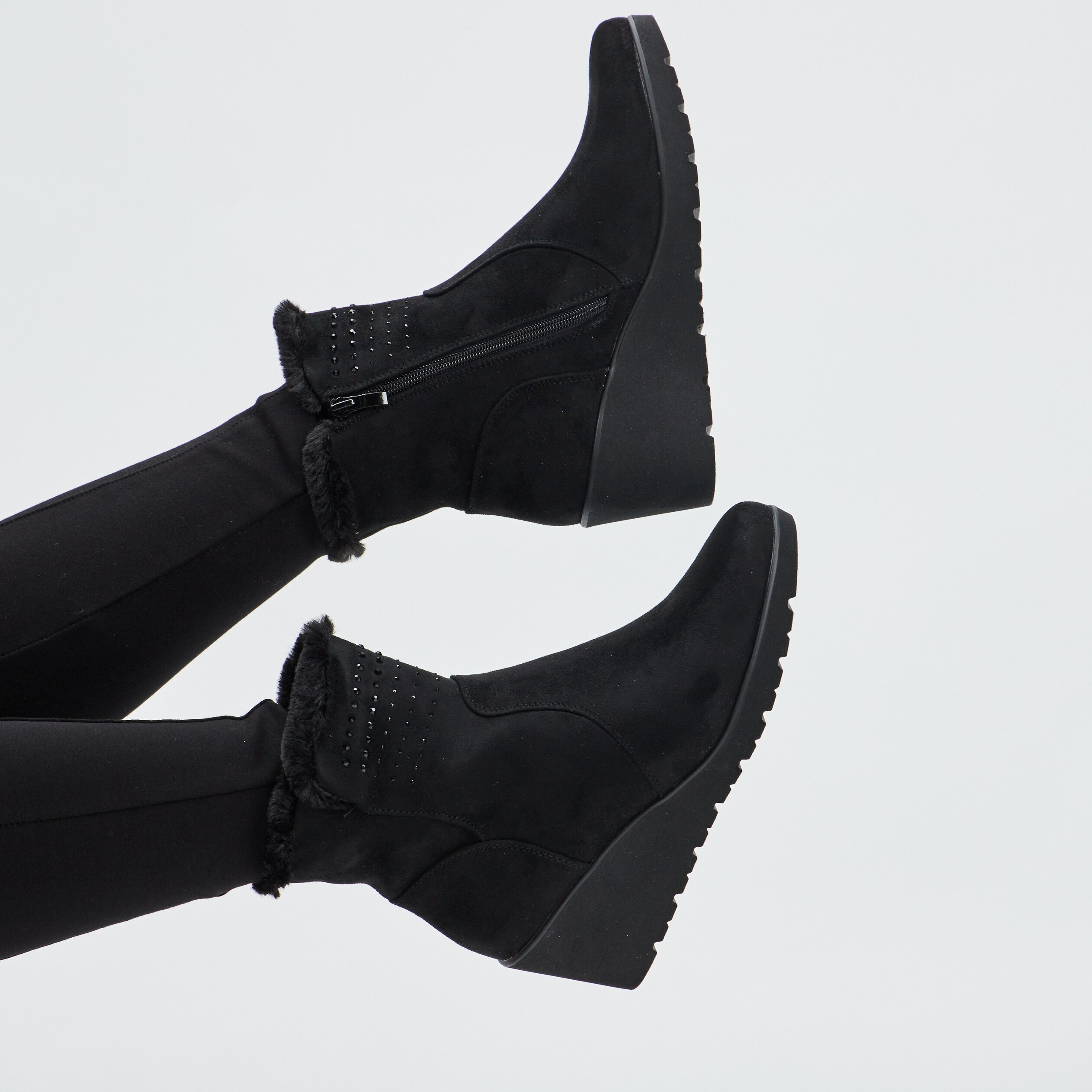 Bottines compensées pied large noir femme | La Halle