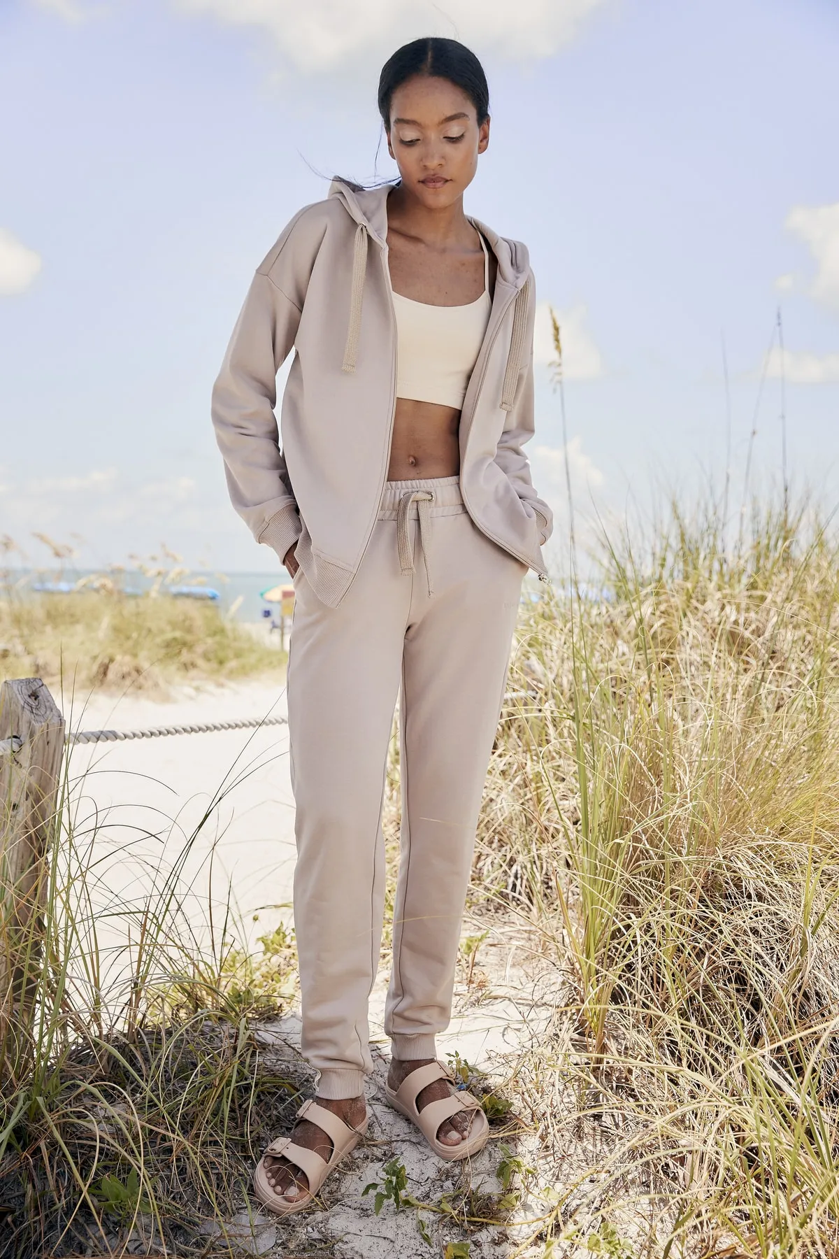 LASCANA  Jogginghose - Braun - Relaxed