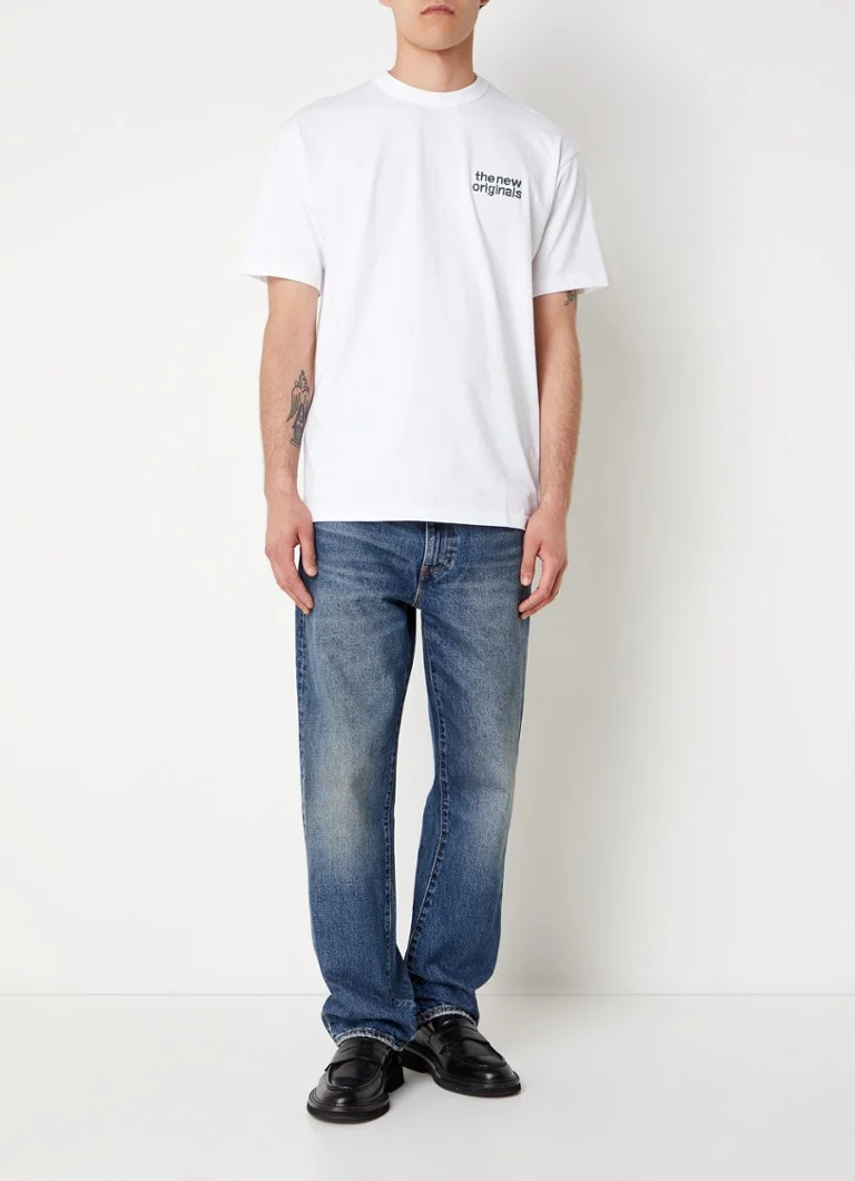 Tricou New Originals Cross cu logo brodat și imprimeu pe spate.
