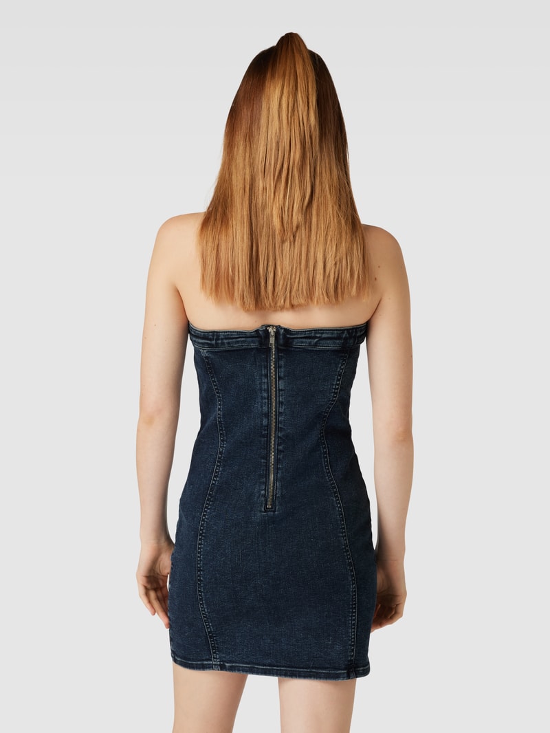 Jeanskleid mit Ziernähten in jeans