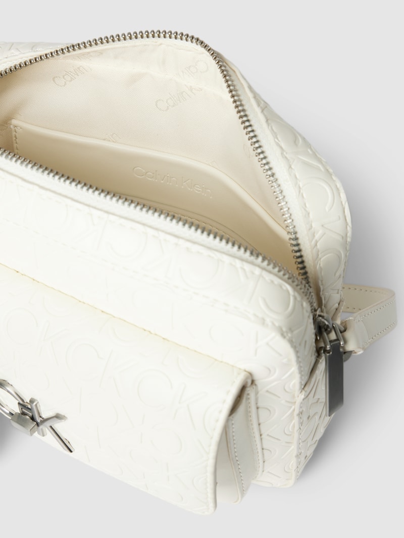 Crossbody Bag in Leder-Optik Modell 'RE-LOCK' in ecru