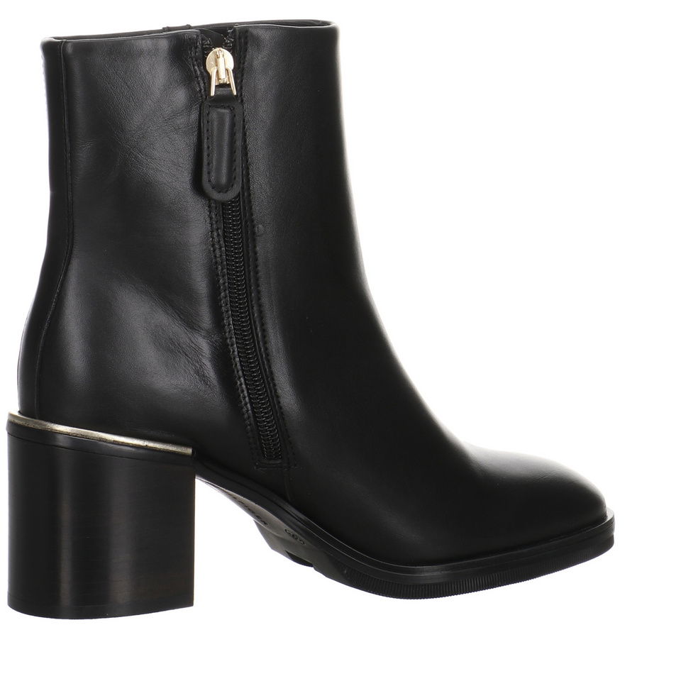 Tommy Hilfiger Feminine TH Hardware Mid Bootie