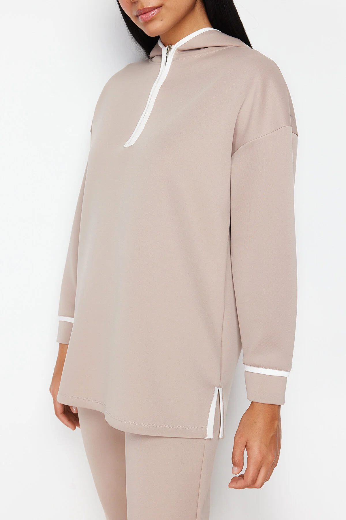 Trendyol Modest  Steinfarbener, gestreifter, detaillierter Taucher-/Tauchanzug mit gestricktem Unterteil und Oberteil TCTSS24US00038