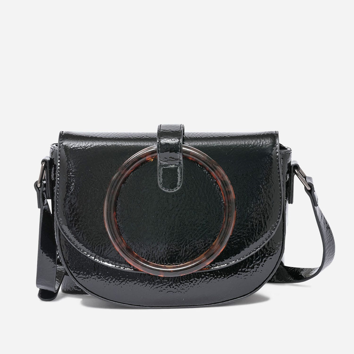 Sac à main noir verni avec maxi anneau écaille