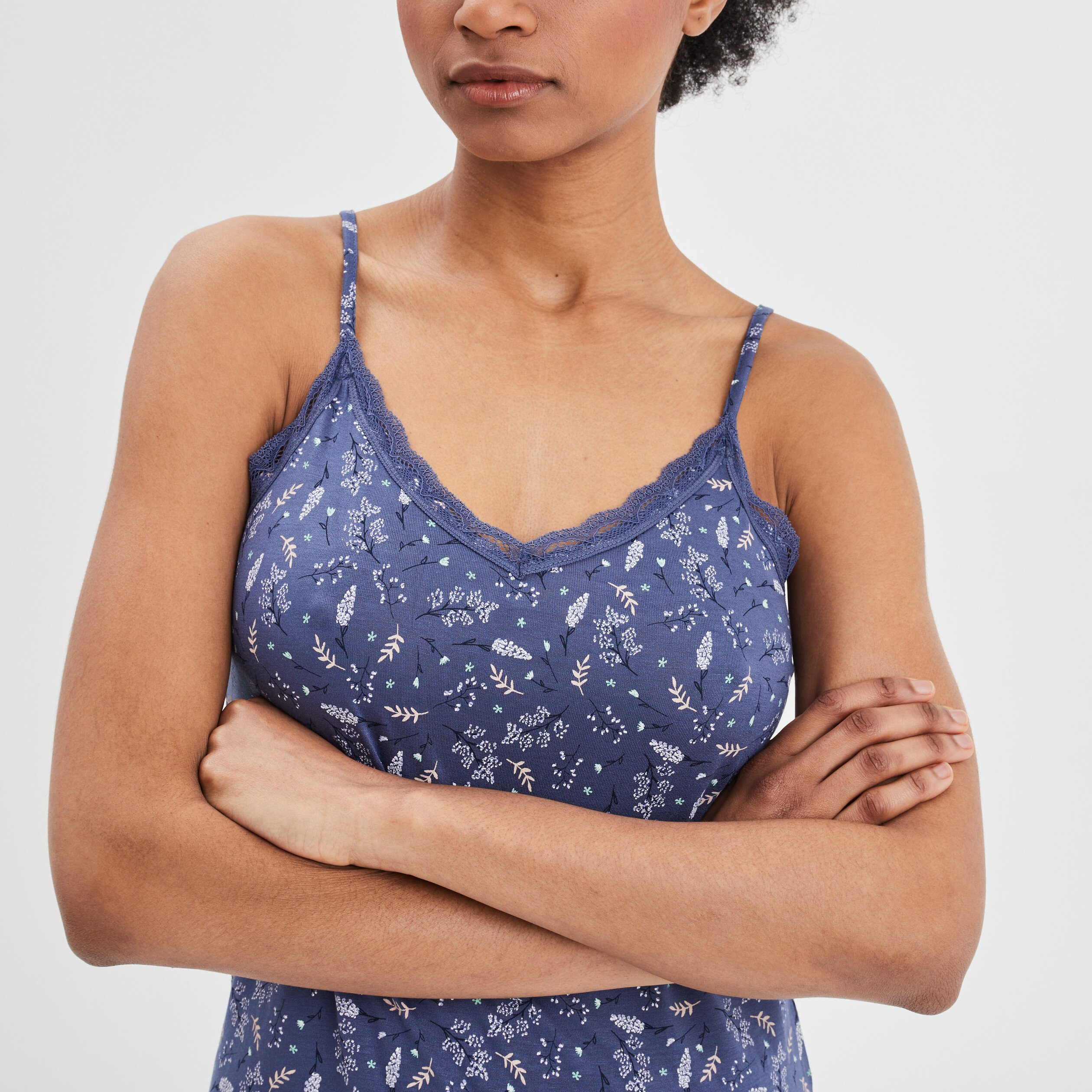 Haut de pyjama débardeur col V bleu femme | La Halle