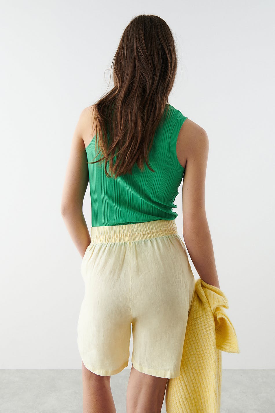 Disa linen shorts