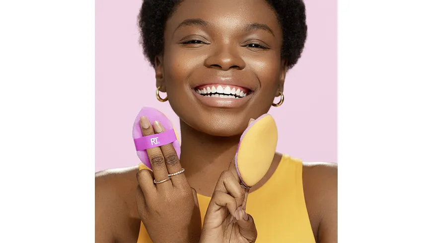 REAL TECHNIQUES Miracle 2-in-1 Powder Puff Duo
