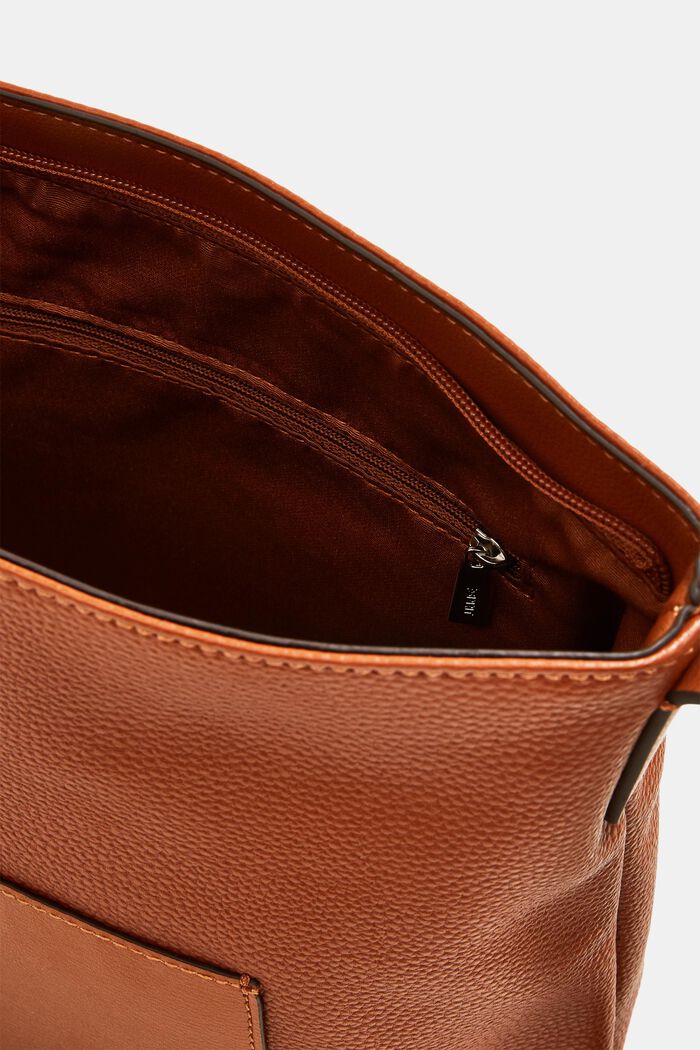 Schultertasche in Lederoptik