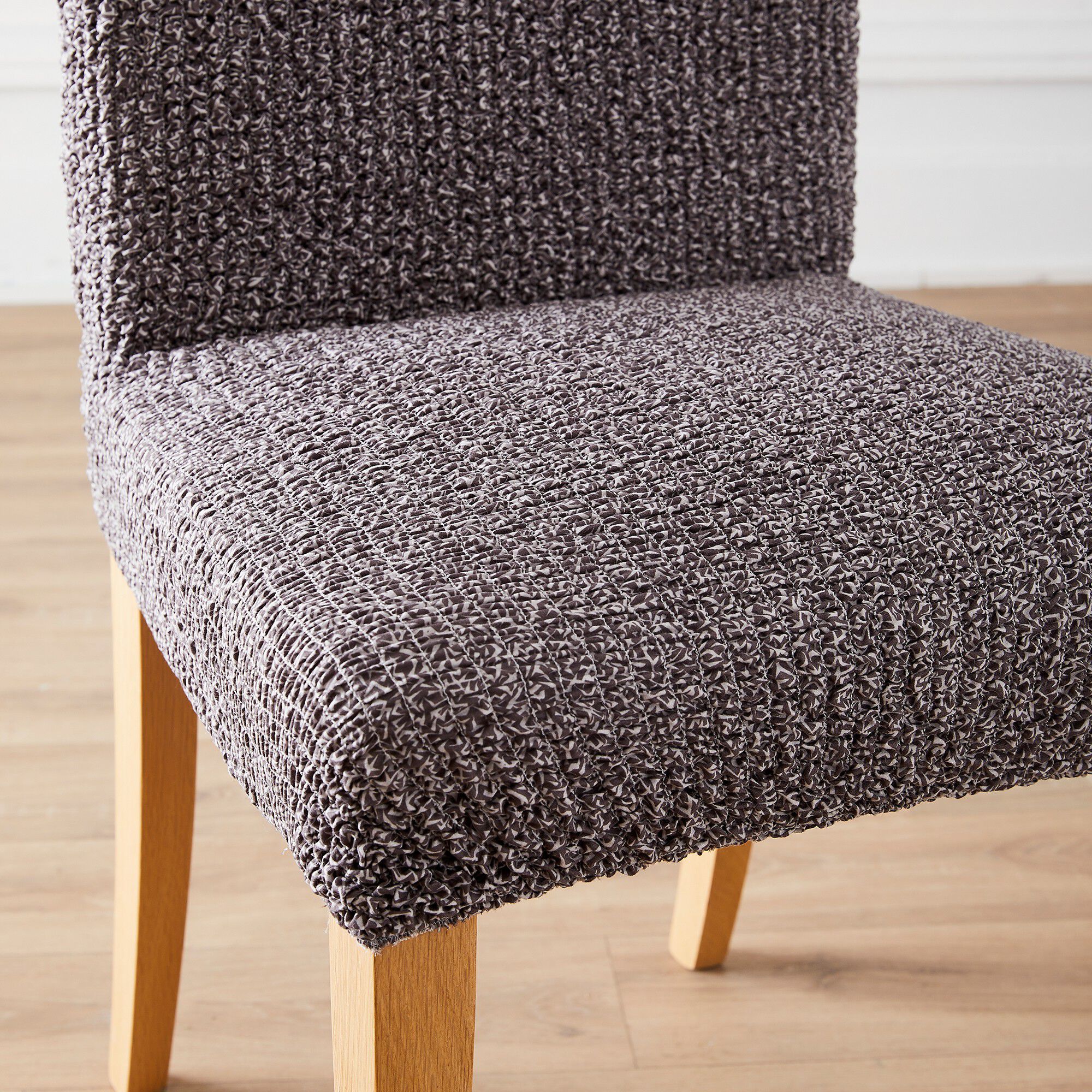 Housse microfibre bi-extensible gaufrée spéciale chaise