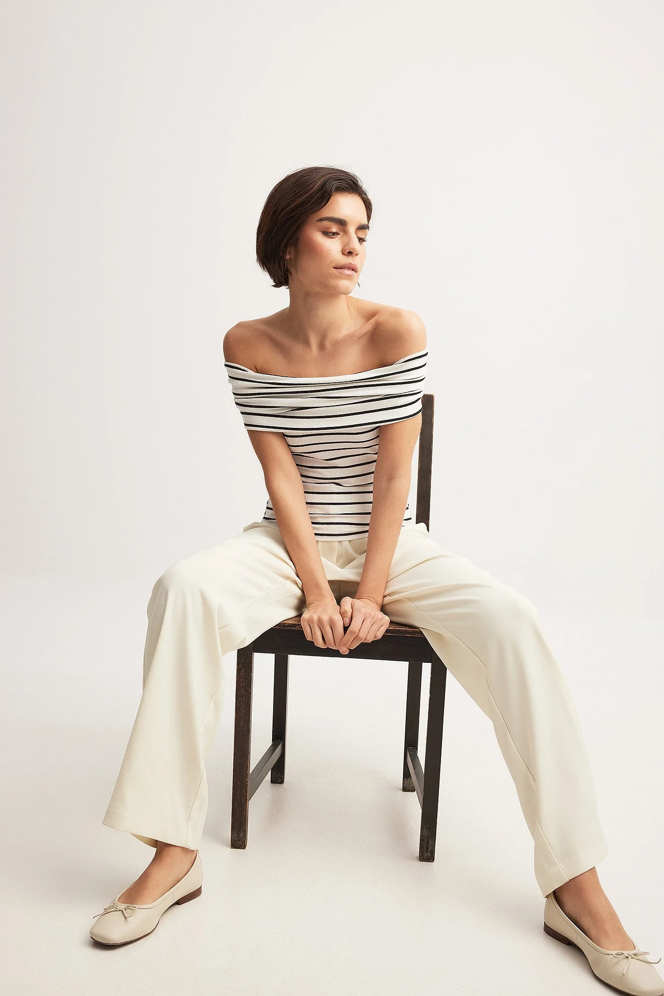 Geripptes Off-Shoulder-Top