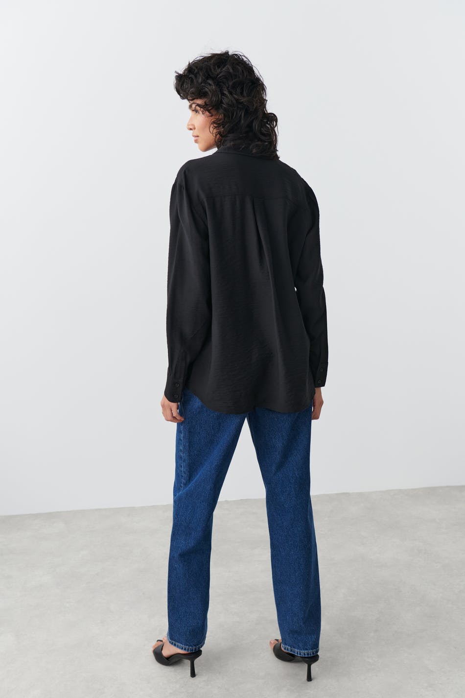oversized shirt
