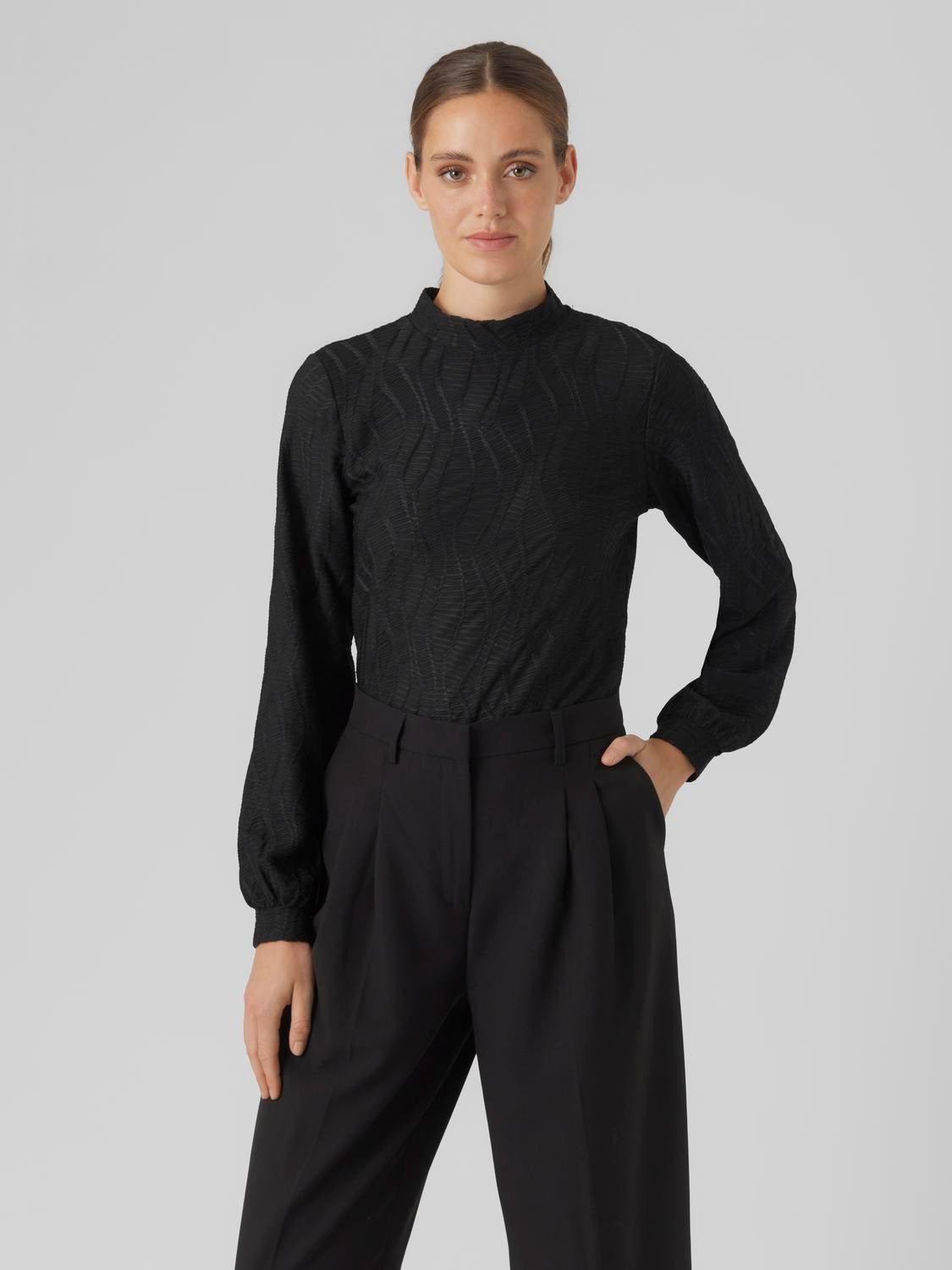 VMVIVA Top