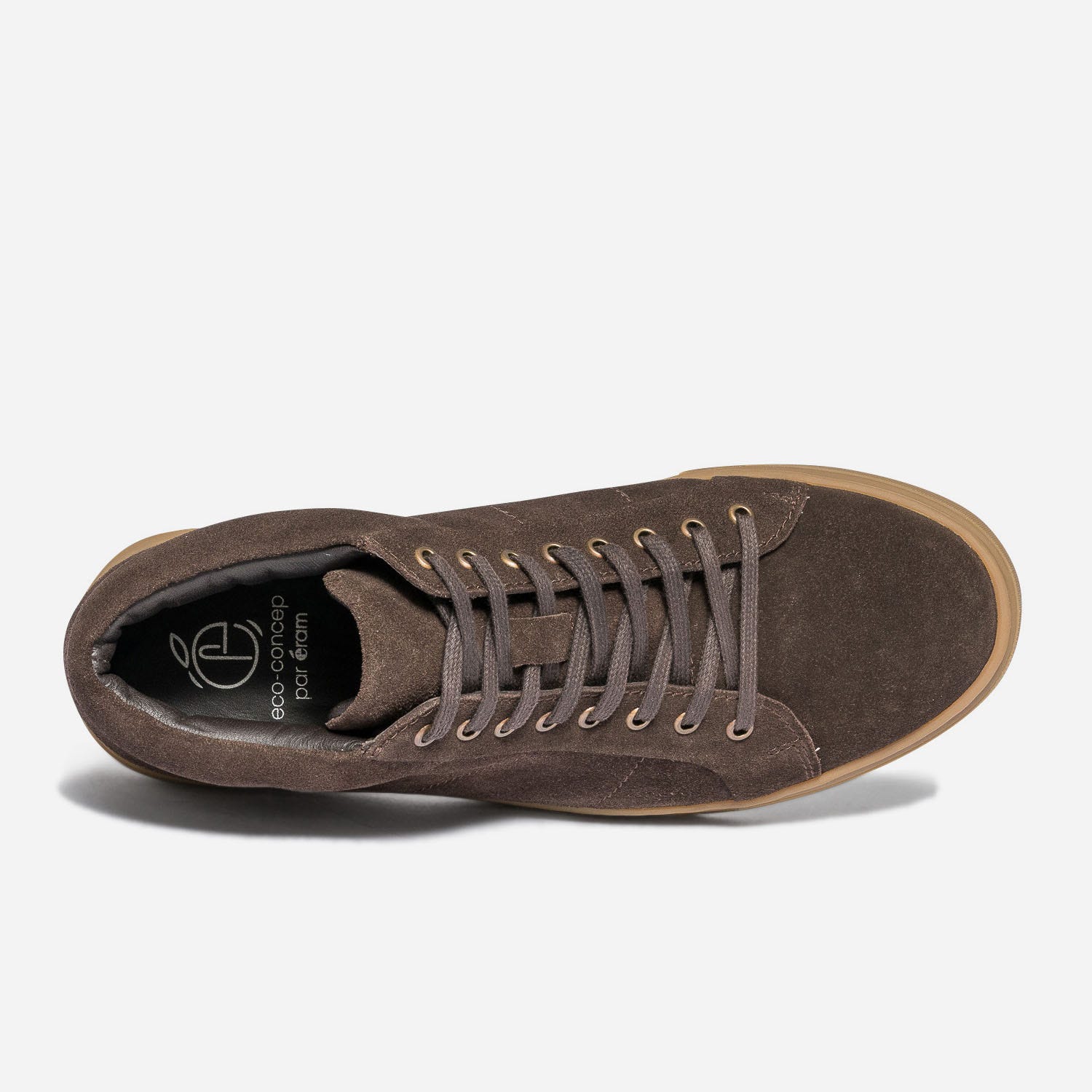 Basket marron en cuir velours
