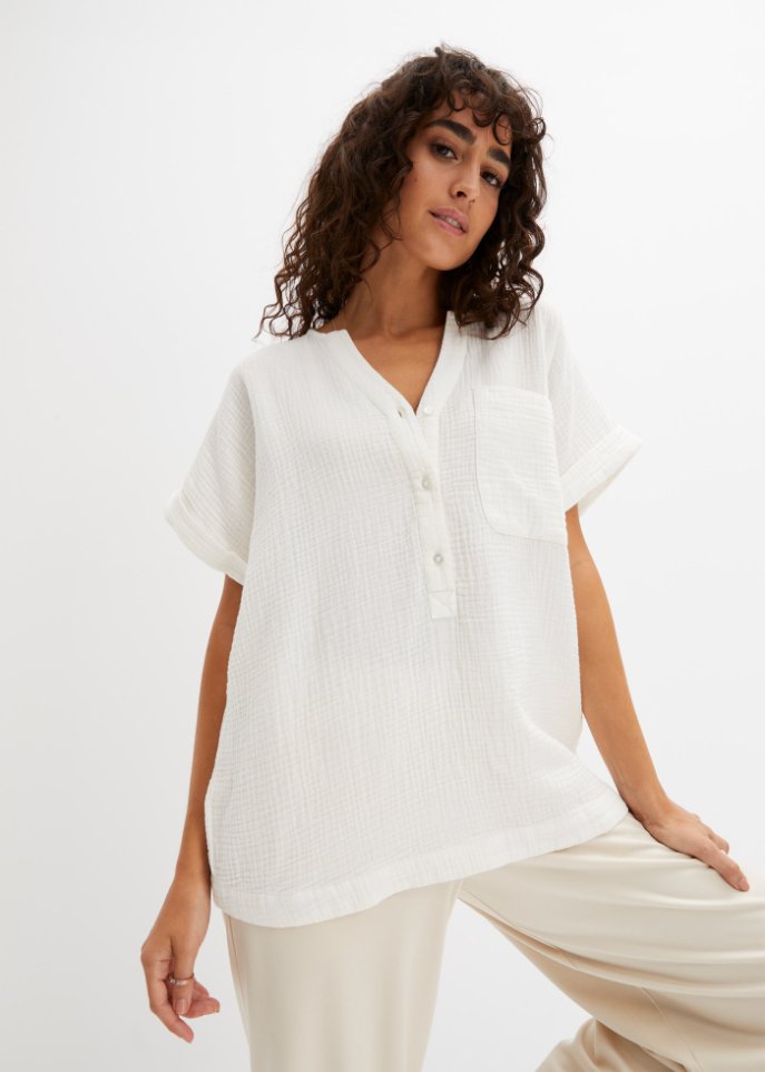 Musselin-Bluse mit Knopfleiste und Tasche