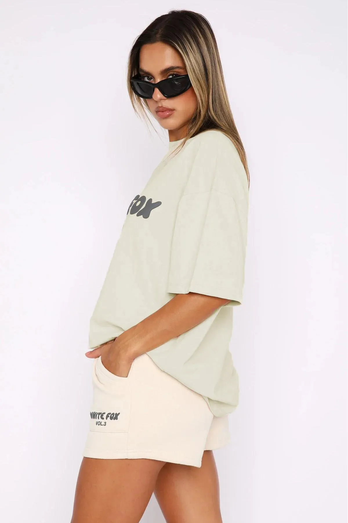 Madmext  Ecru bedrucktes Damen-T-Shirt mit Rundhalsausschnitt Mg1706