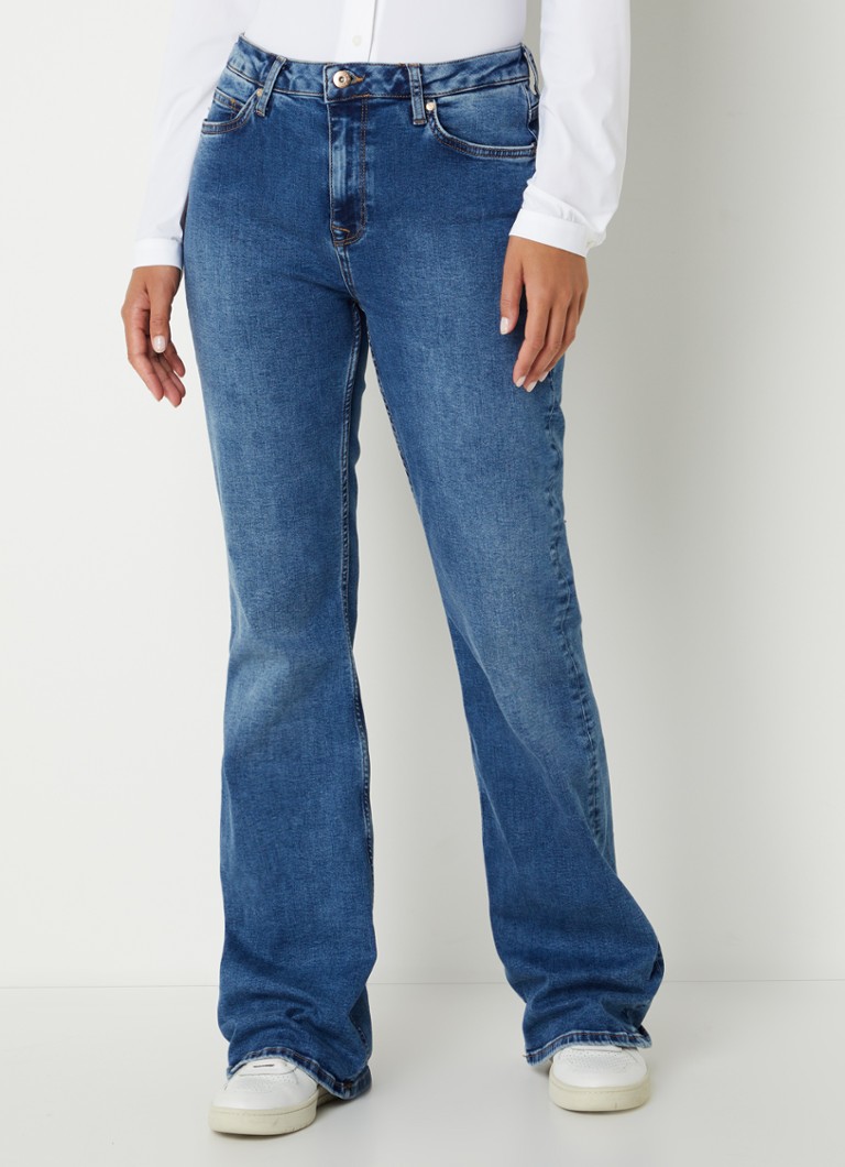Jeans a zampa Belle a vita media di Studio Anneloes, realizzati in misto cotone biologico.