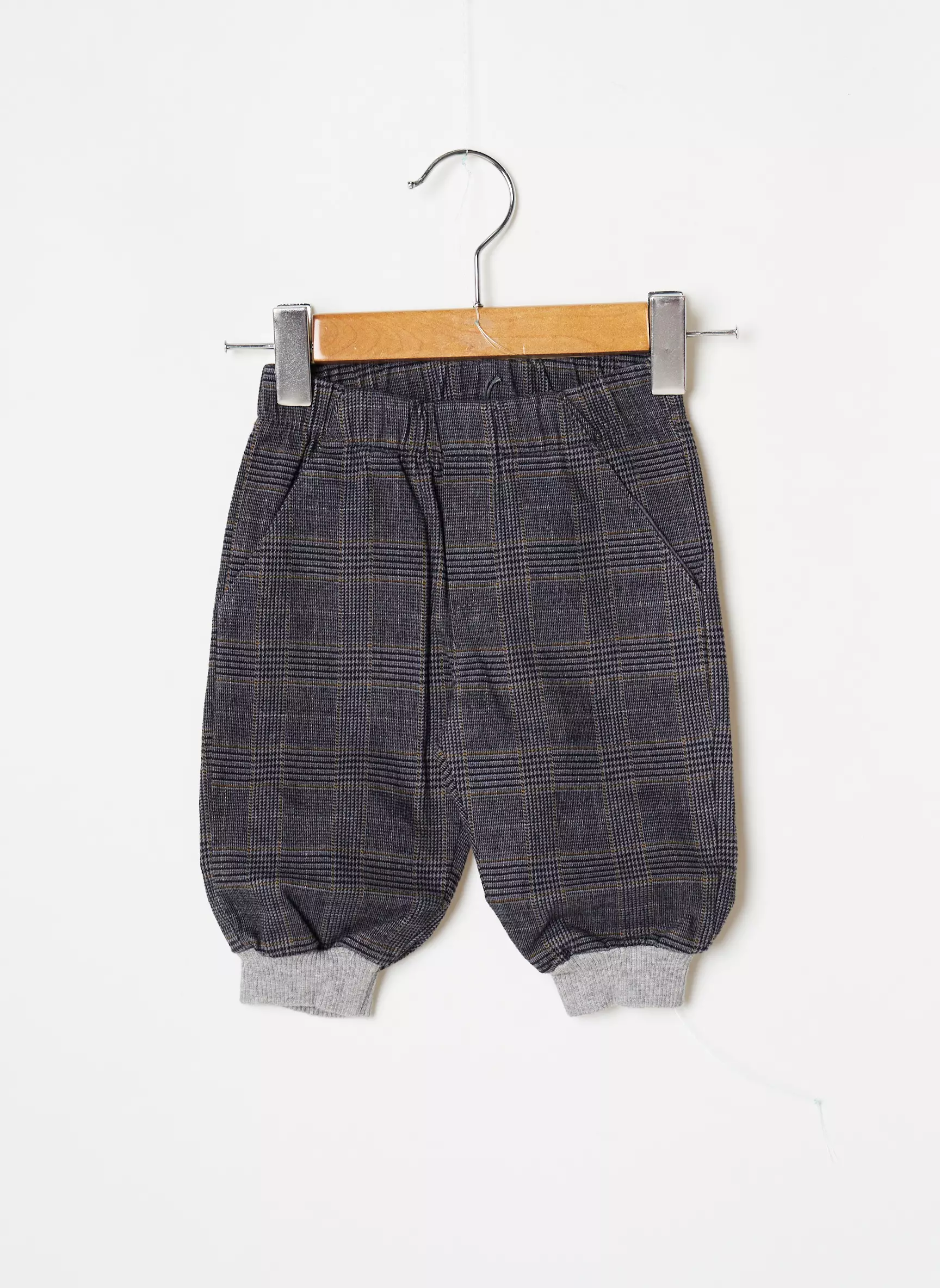 J O Milano Pantalons Droits Garcon couleur gris