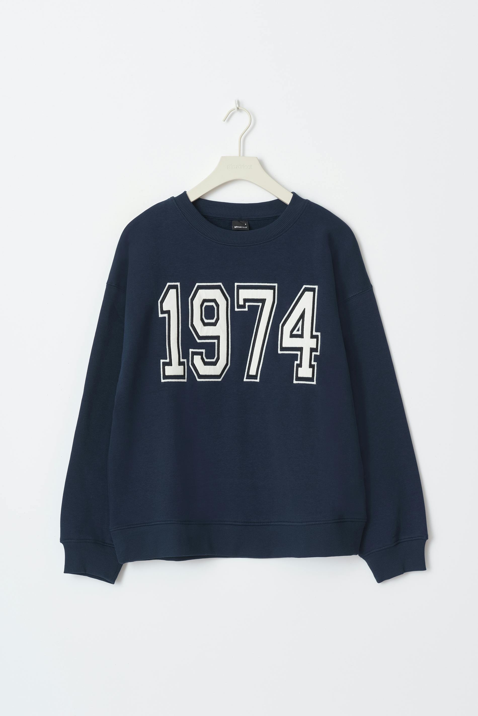 Printed sweater