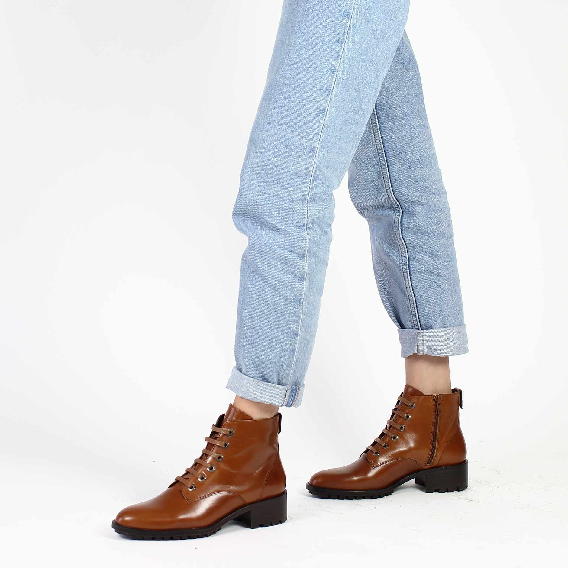 Janie Philip  JOHN - Cognac