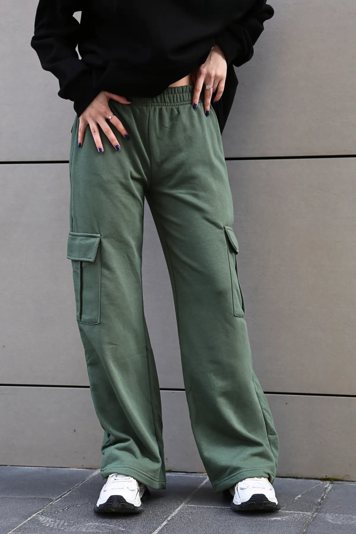 Madmext  Khakigrüne Damen-Jogginghose mit weitem Bein und Cargotasche Mg1615