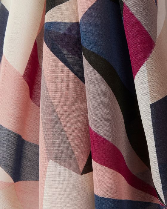 Foulard à motifs graphiques
