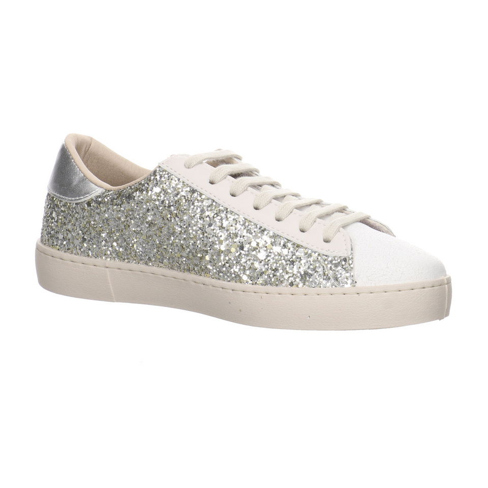Victoria Plata Sneaker