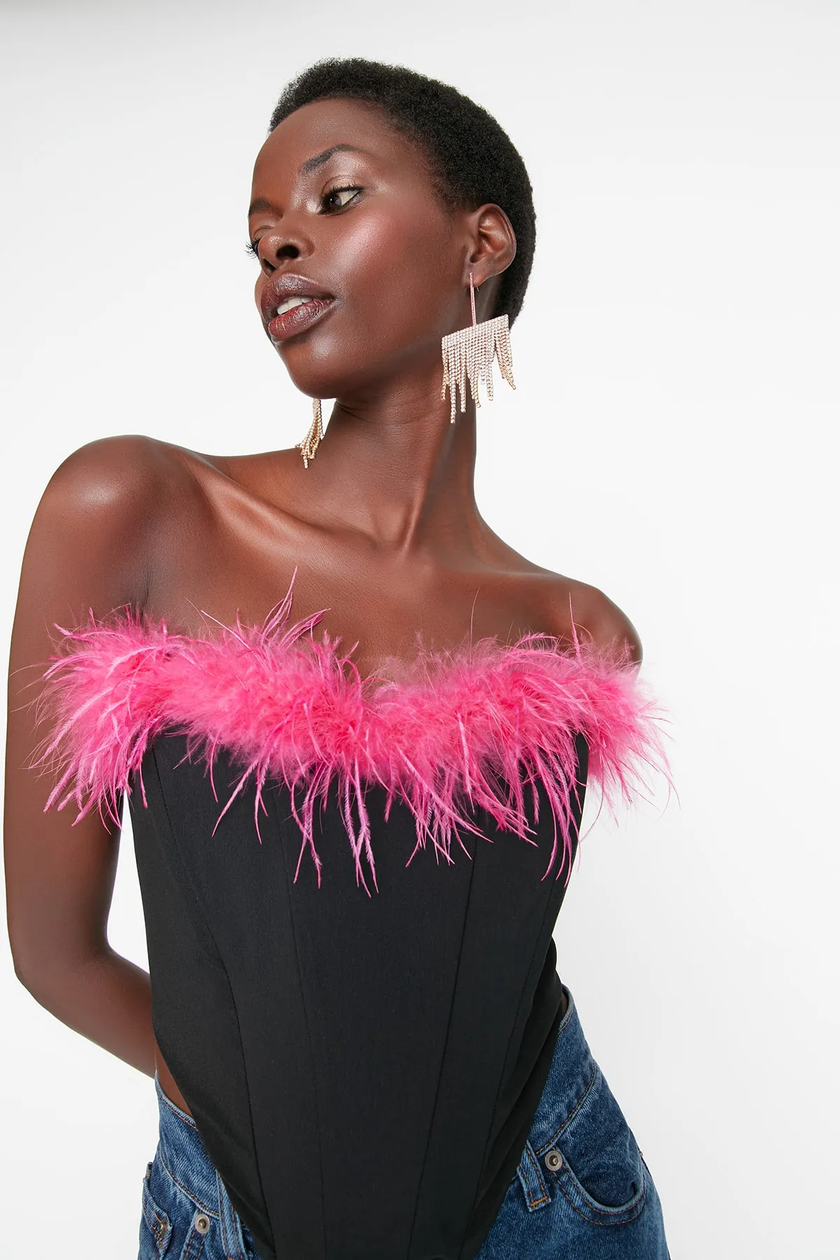 Trendyol Collection  Schwarz-Rosa Otrish Detailliertes Bustier TPRSS22BS00018