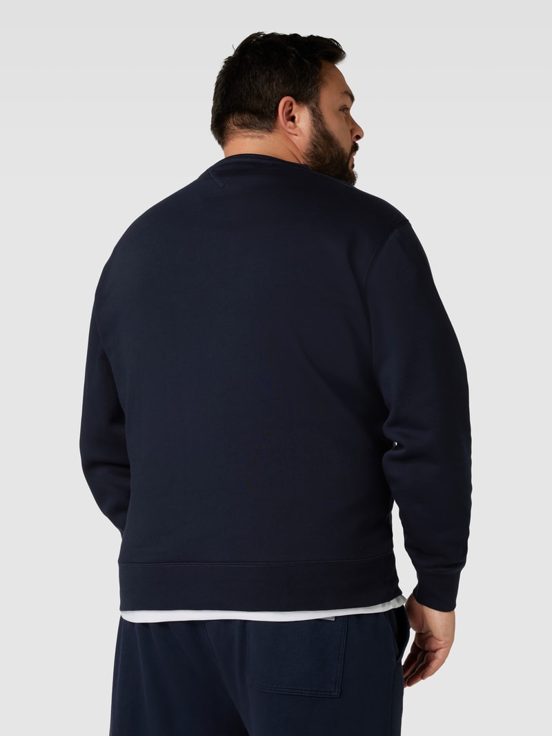 PLUS SIZE Sweatshirt mit Label-Stitching in marineblau