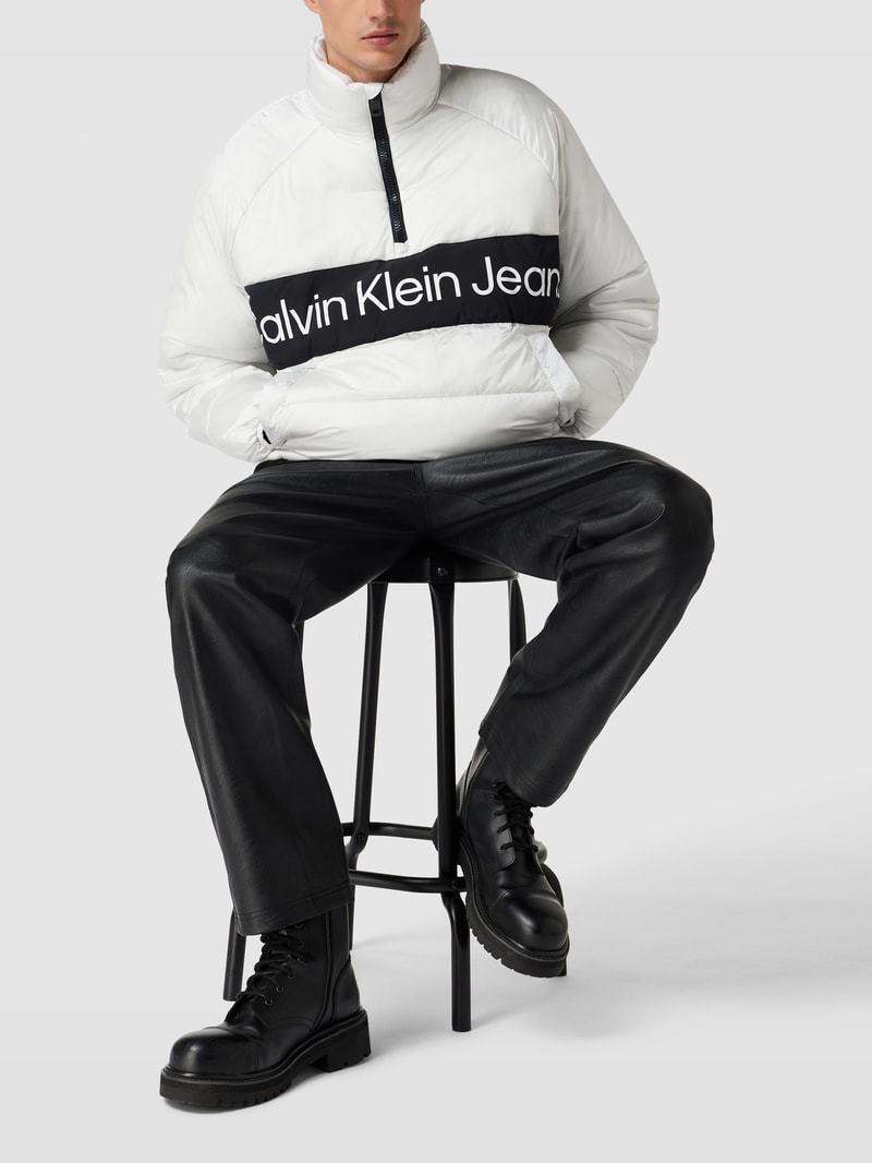 Parka mit Label-Print Modell 'INSTITUTIONAL' in offwhite