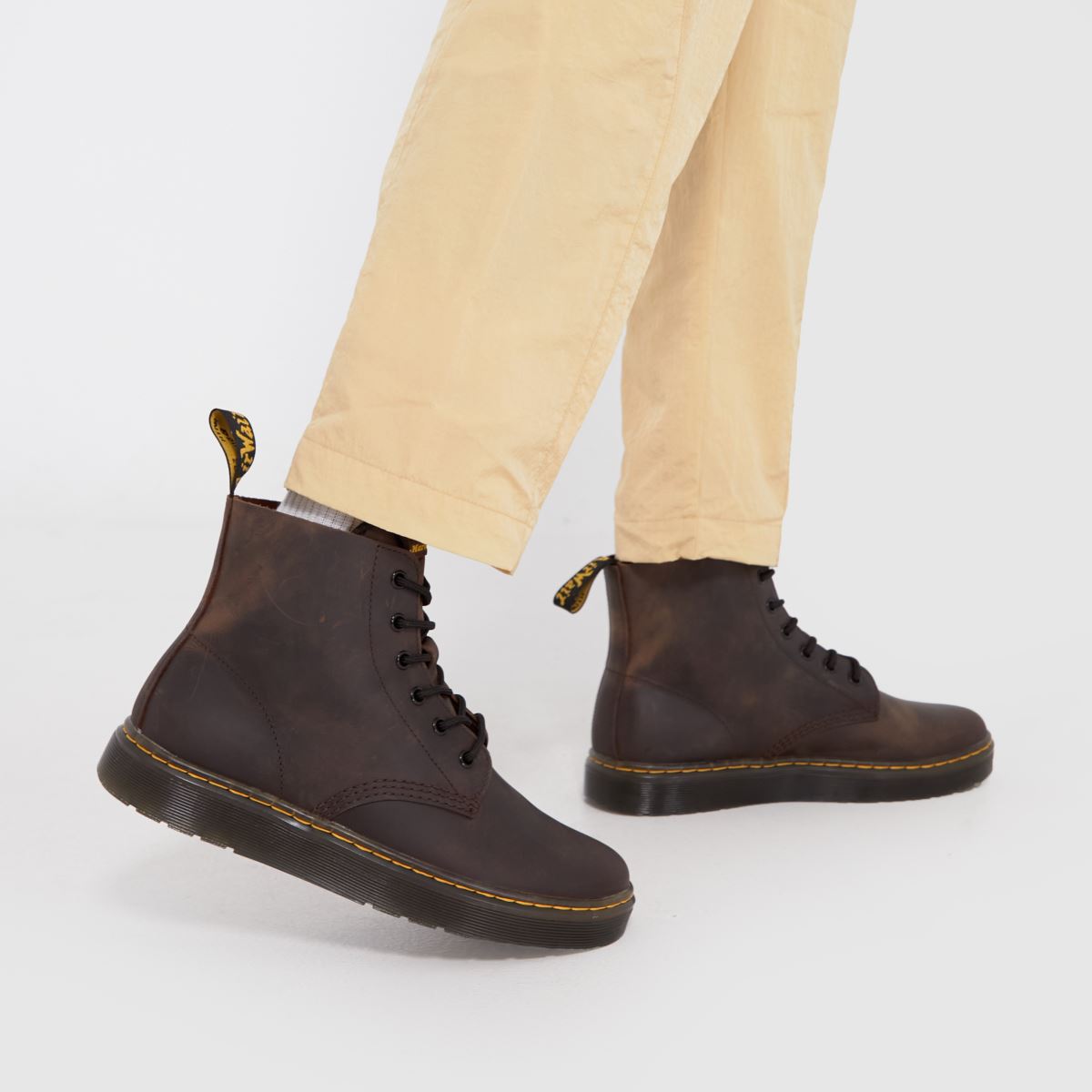 Dr. Martens Thurston Chukka Csizma Barna Színben