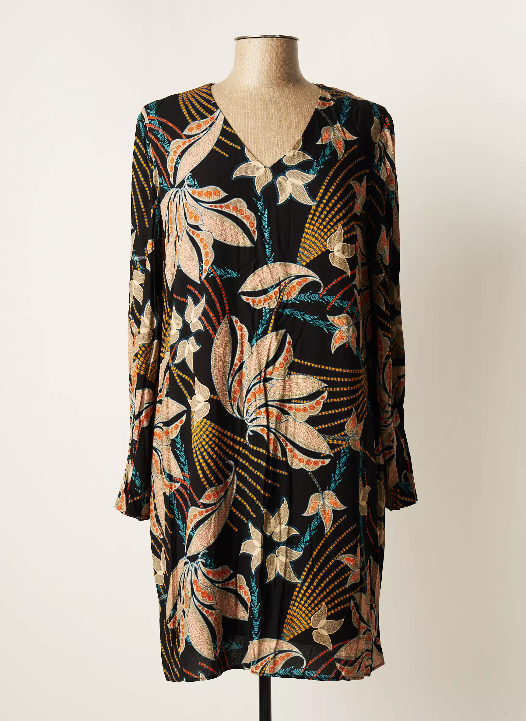 Tinta Style Robes Mi Longues Femme couleur noir