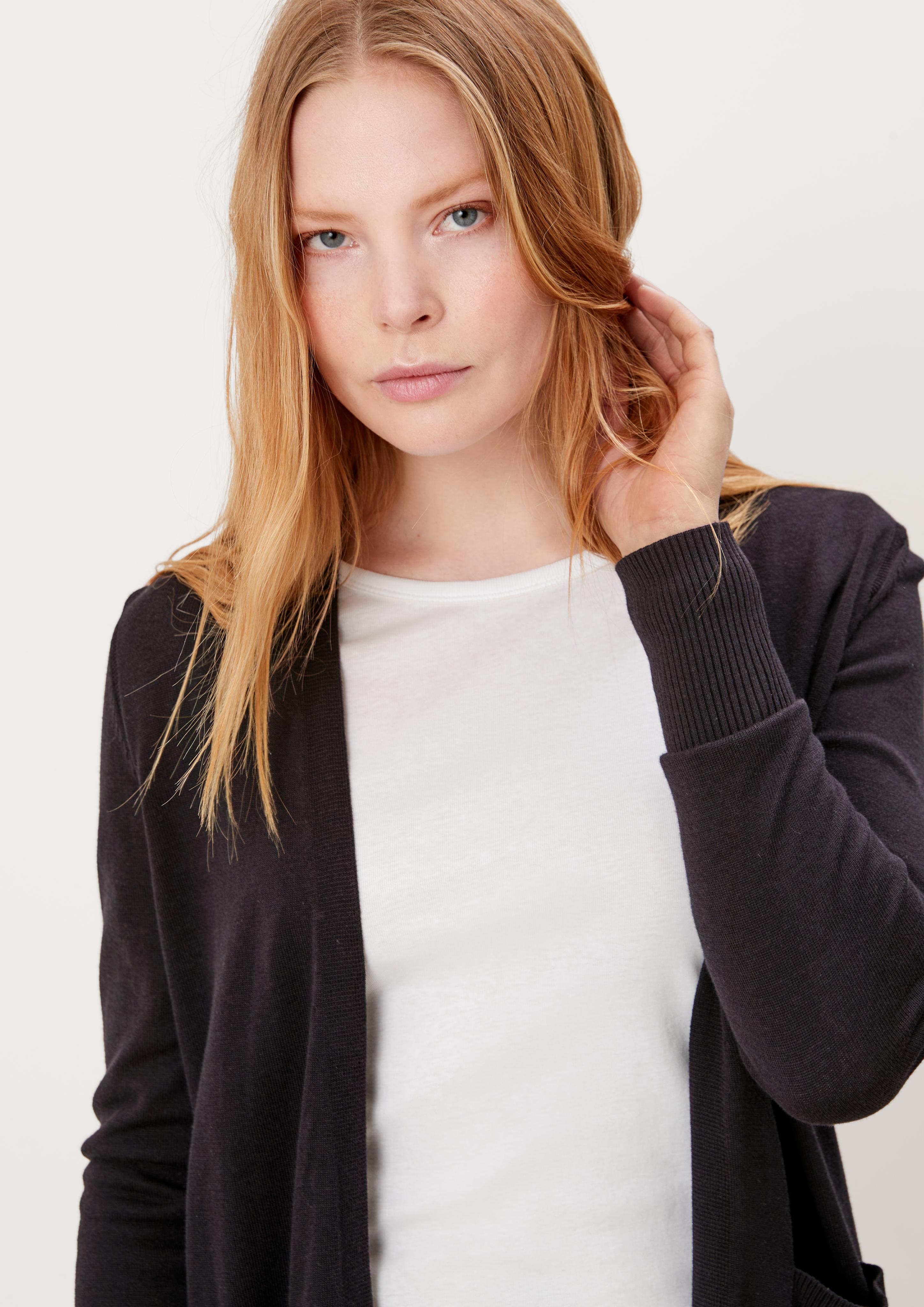 Strickjacke aus Viskosemix  2112223-9999