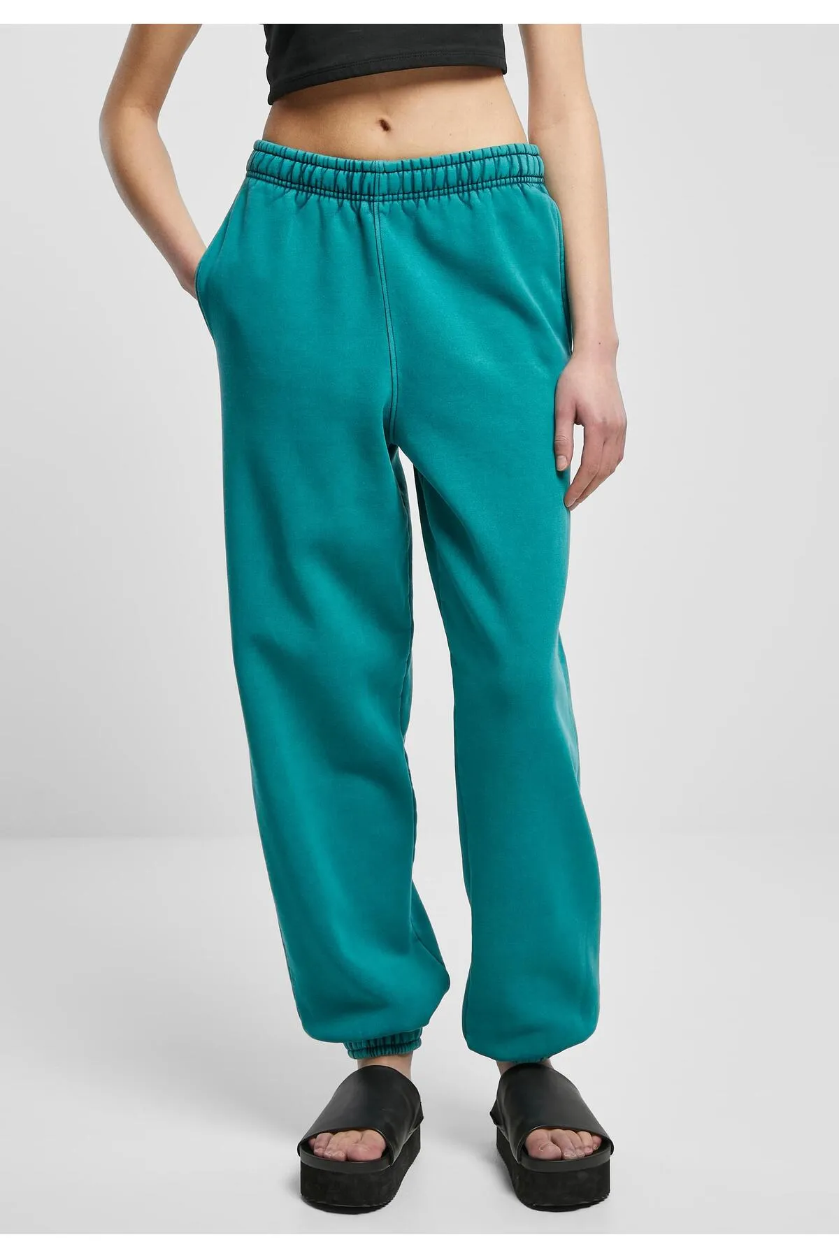 Urban Classics  Damen Sweatpants mit hoher Taille und Stonewashed-Effekt