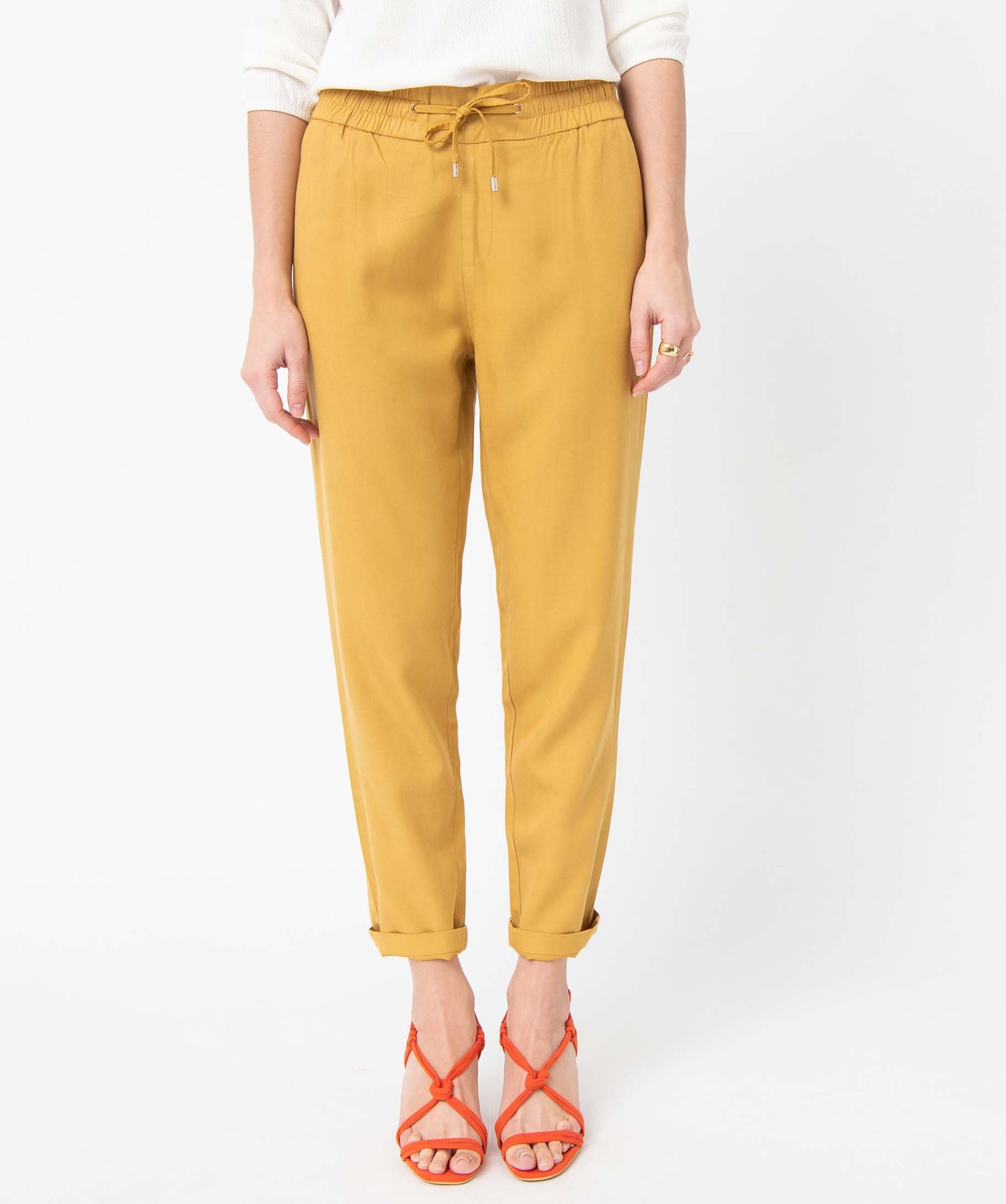 Pantalon femme en Lyocell forme carotte jaune | GEMO